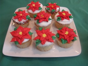 buttercream poinsettias2908