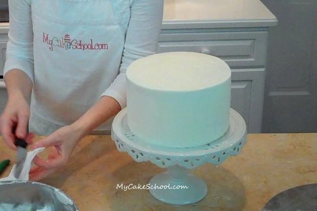 Learn how to smooth cakes flawlessly using the Hot Knife Method in this My Cake School video!