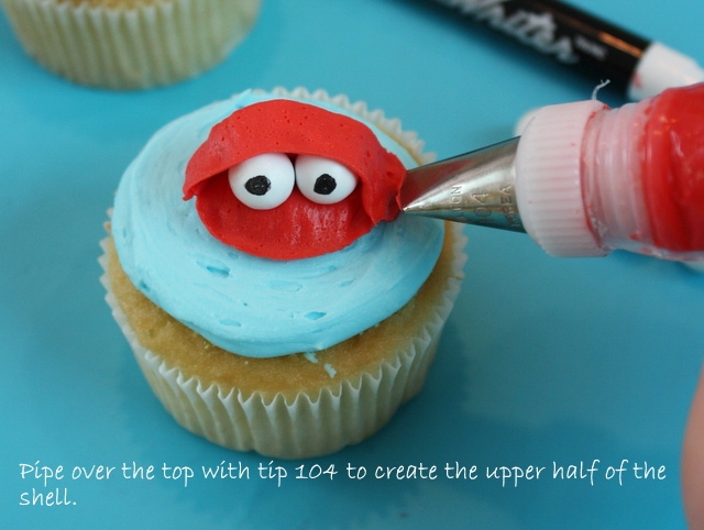 Cute beach themed cupcakes! Colorful fish and crab free cupcake tutorial by MyCakeSchool.com!