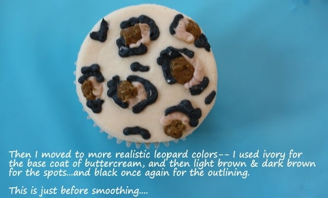 Learn how to make Leopard Print Cupcakes in this MyCakeSchool.com free cake tutorial!