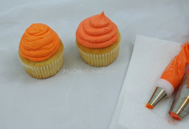 Adorable Pumpkin Cupcakes from MyCakeSchool.com's free tutorial!