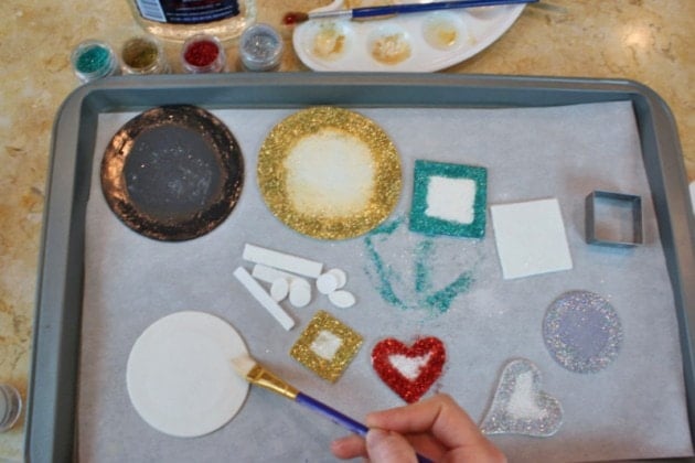 The PERFECT Cake Design for New Year's Eve! Free Cake Decorating Tutorial by MyCakeSchool.com!