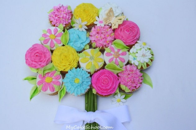 Beautiful Pull Apart Cupcake Cake Bouquet! Learn how to make this as well as several simple buttercream piping techniques in this free tutorial by MyCakeSchool.com.