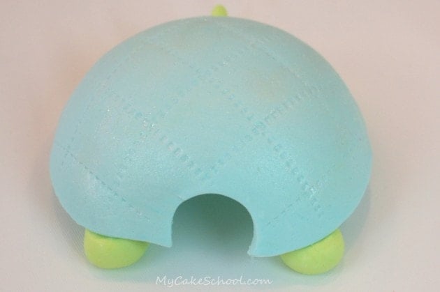 Adorable Turtle Cake Topper! A free cake tutorial by My Cake School!