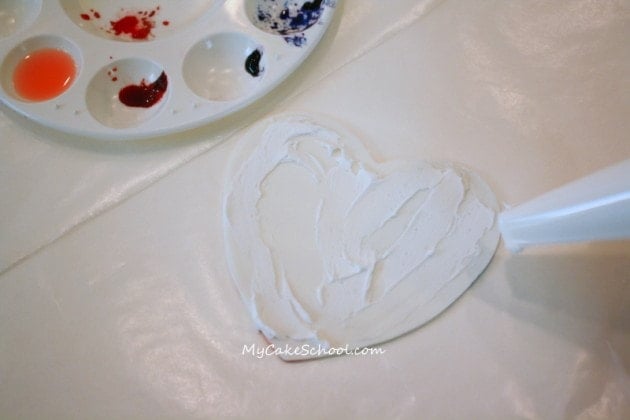 We Heart America! Free Cake Decorating Tutorial by My Cake School- Perfect for July 4th!