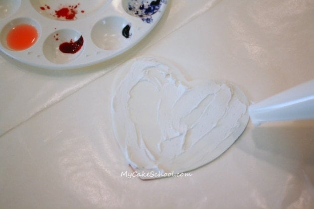 We Heart America! Free Cake Decorating Tutorial by My Cake School- Perfect for July 4th!