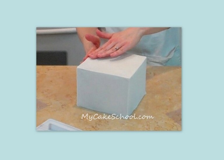 How to Apply Fondant to a Square Cake