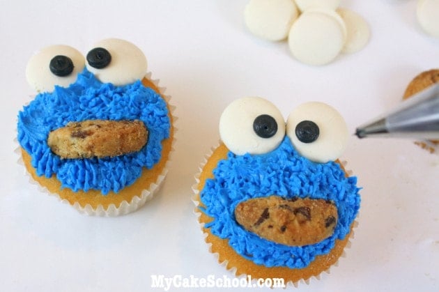 Cookie Jar Cake TUTORIAL with Cookie Monster Cupcakes! MyCakeSchool.com