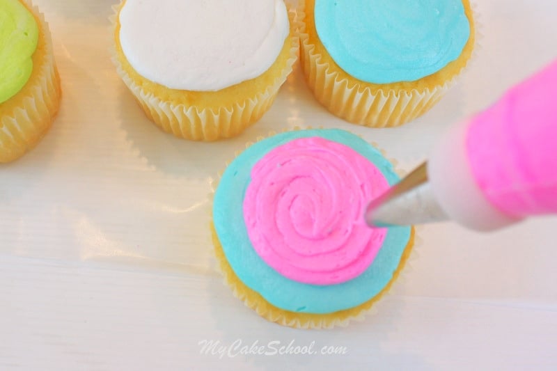 Bright and Cheerful Buttercream Cupcake Tutorial! Lilly Pulitzer Inspired. Free Tutorial by MyCakeSchool.com. Online Cake Decorating Tutorials, Videos, and Recipes! 