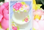 Learn how to pipe large, fluffy frosting flowers in this My Cake School cake decorating video tutorial! Online Cake Tutorials & Recipes!