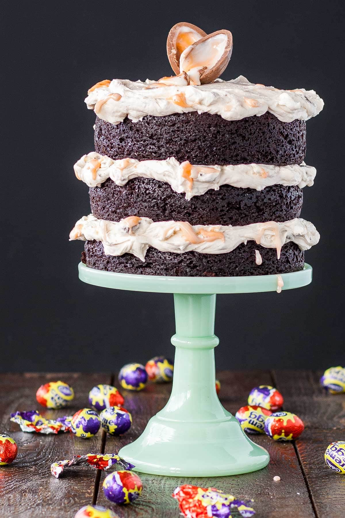 Cadbury-Creme-Cake- Easter-Cake-Roundup-Liv-for-Cake