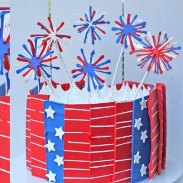 July 4th Cake with Chocolate Panels and FIreworks! Free Cake Video!