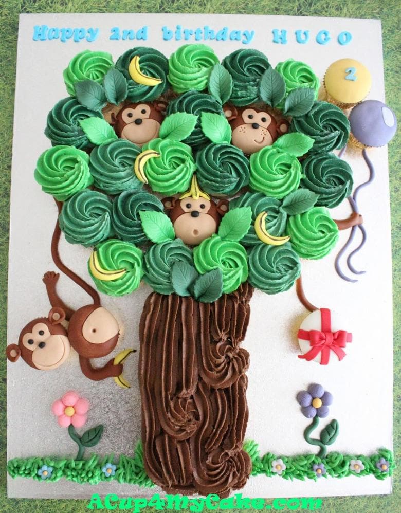 Monkeys in a Tree Cupcake Cake Tutorial