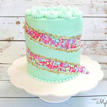 This Sprinkle Fault Line Cake design is a fun new cake trend! So colorful & unique, and surprisingly simple!