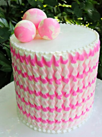 Knife Textured Buttercream Technique for cakes!