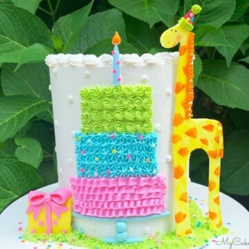 Sweet Giraffe and Birthday Cake- A Free Cake Decorating Tutorial