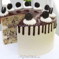 Delicious Cookies and Cream Layer Cake