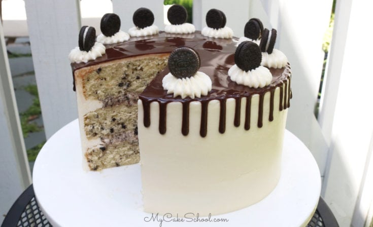 Delicious Cookies and Cream Layer Cake