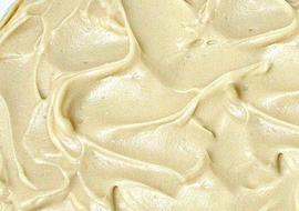 Easy and delicious Maple Cream Cheese Frosting Recipe