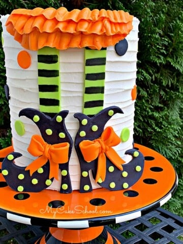 Learn how to make this CUTE and easy Witch Shoes Halloween Cake in our free cake video tutorial!