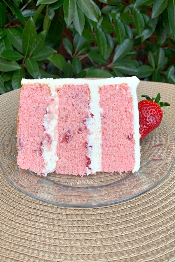 Strawberry Champagne Cake Recipe