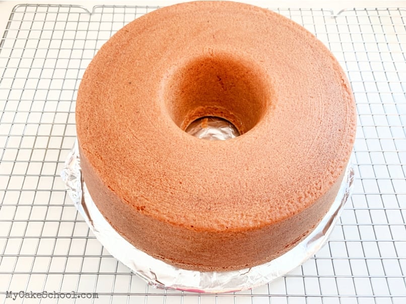 Strawberry Pound Cake Recipe