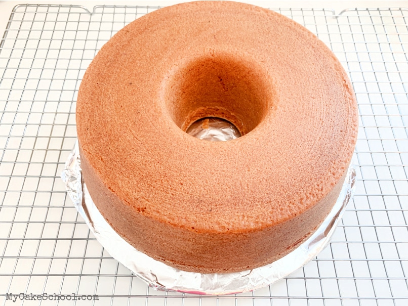 Strawberry Pound Cake Recipe