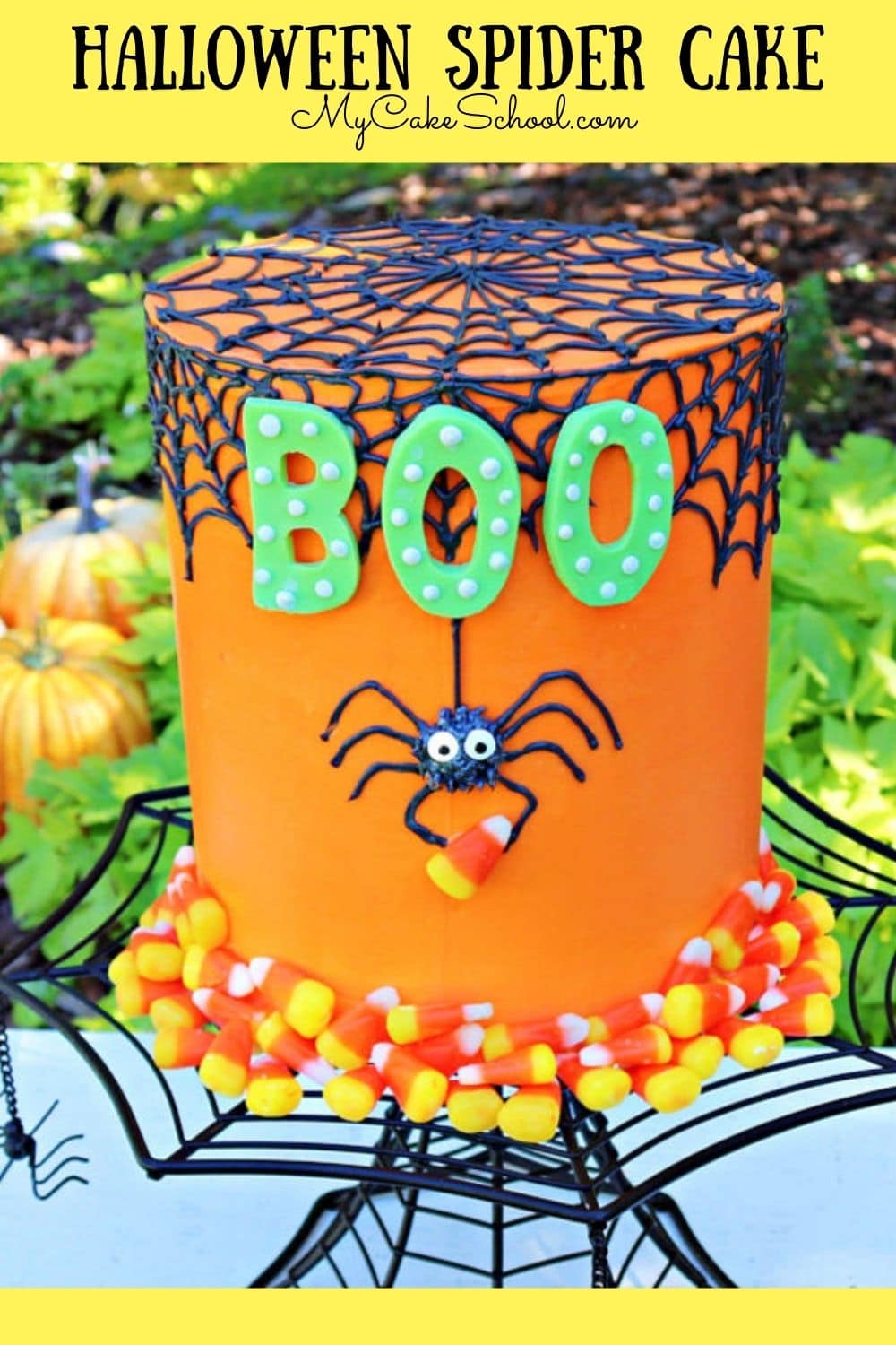 Halloween Spider Cake Tutorial- So much fun for Halloween! Halloween Spider Cake- SO much fun for Halloween parties!