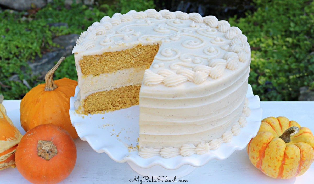 Pumpkin Cheesecake Cake