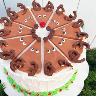 Easy Buttercream Reindeer Cake