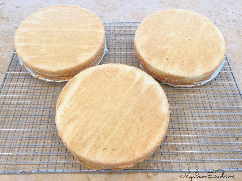 Almond Cream Cheese Layer Cake