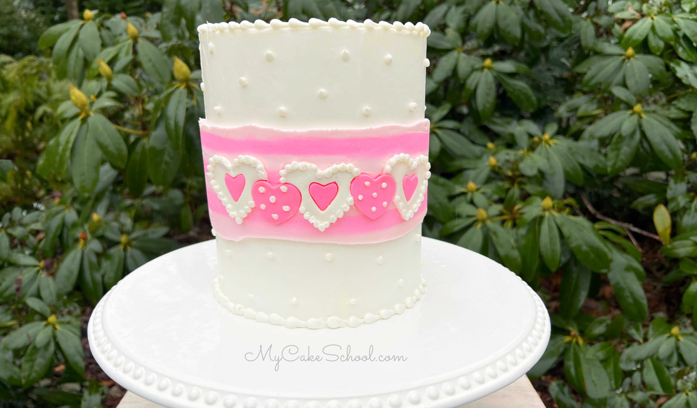 Sweet Valentine's Day Cake- A free video tutorial