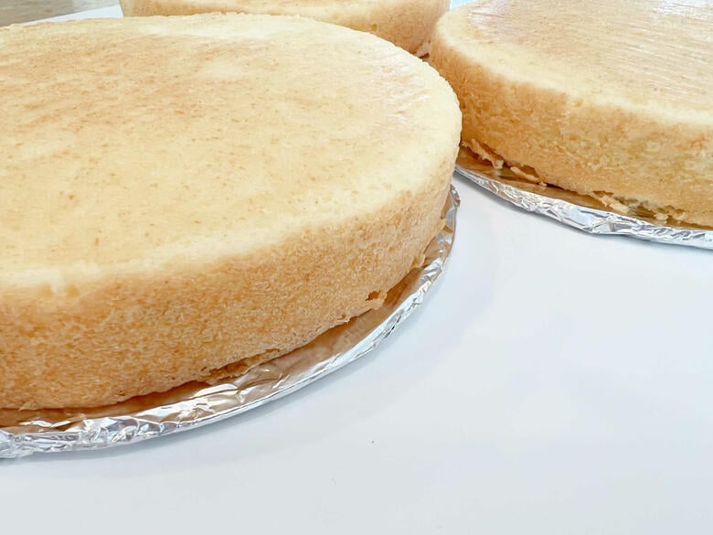 Vanilla Cake Layers for Chantilly Cake