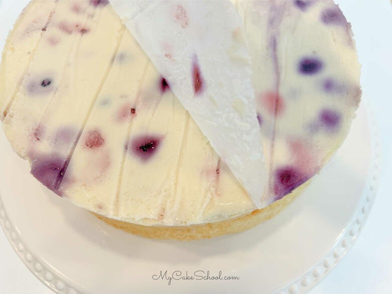 Berry Cheesecake Cake