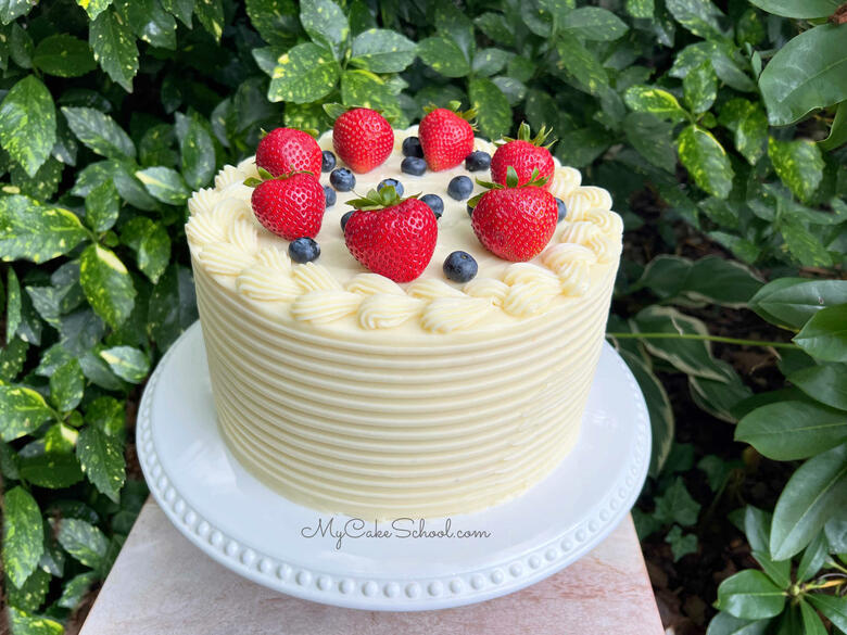 Berry Cheesecake Cake