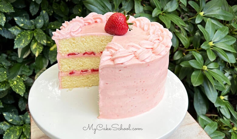 Strawberry Bundt Cake - My Cake School