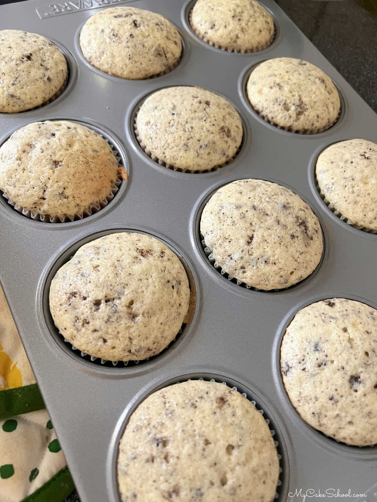 Freshly Baked Oreo Cupcakes