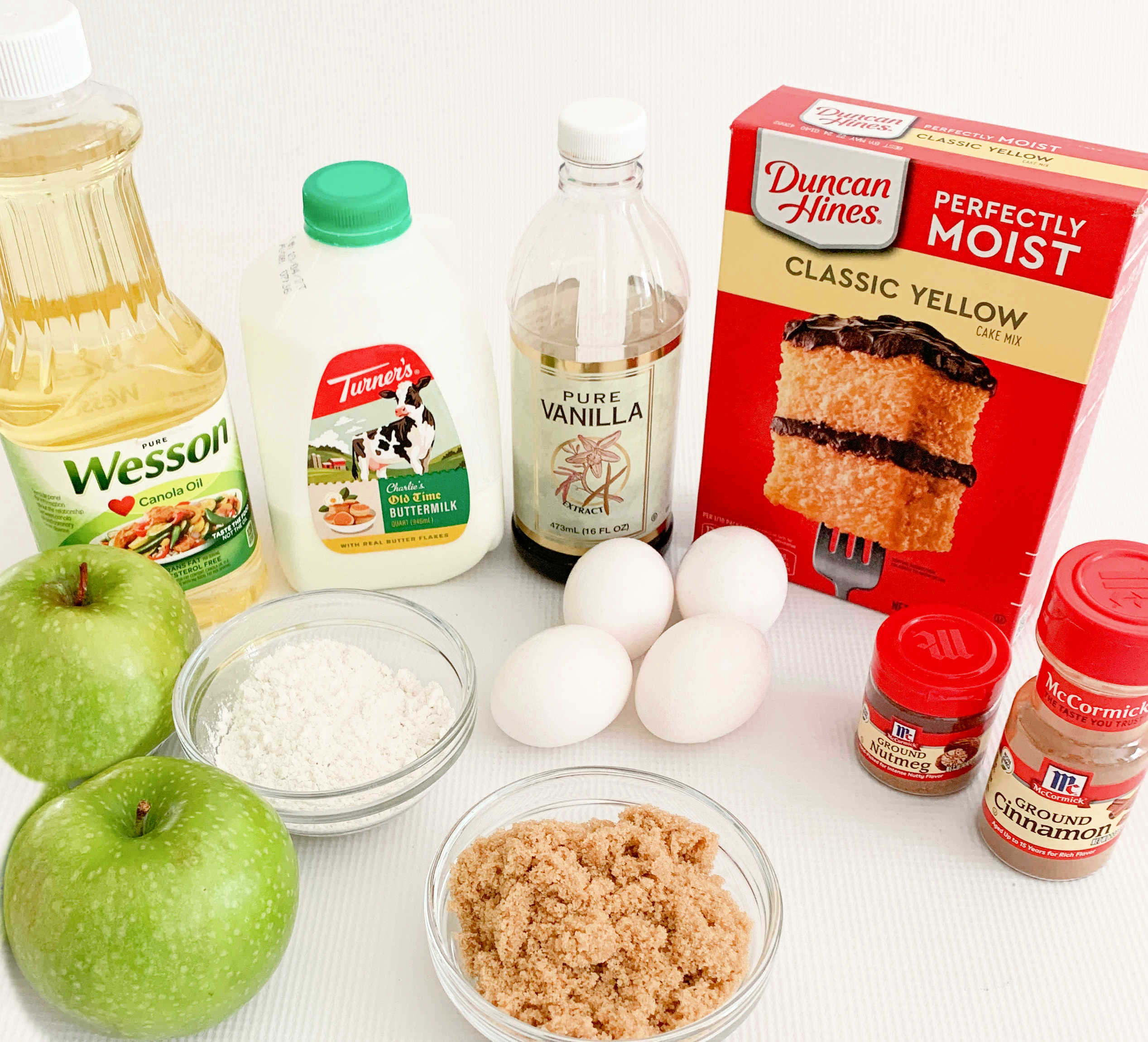 Ingredients for easy Apple Bundt Cake.