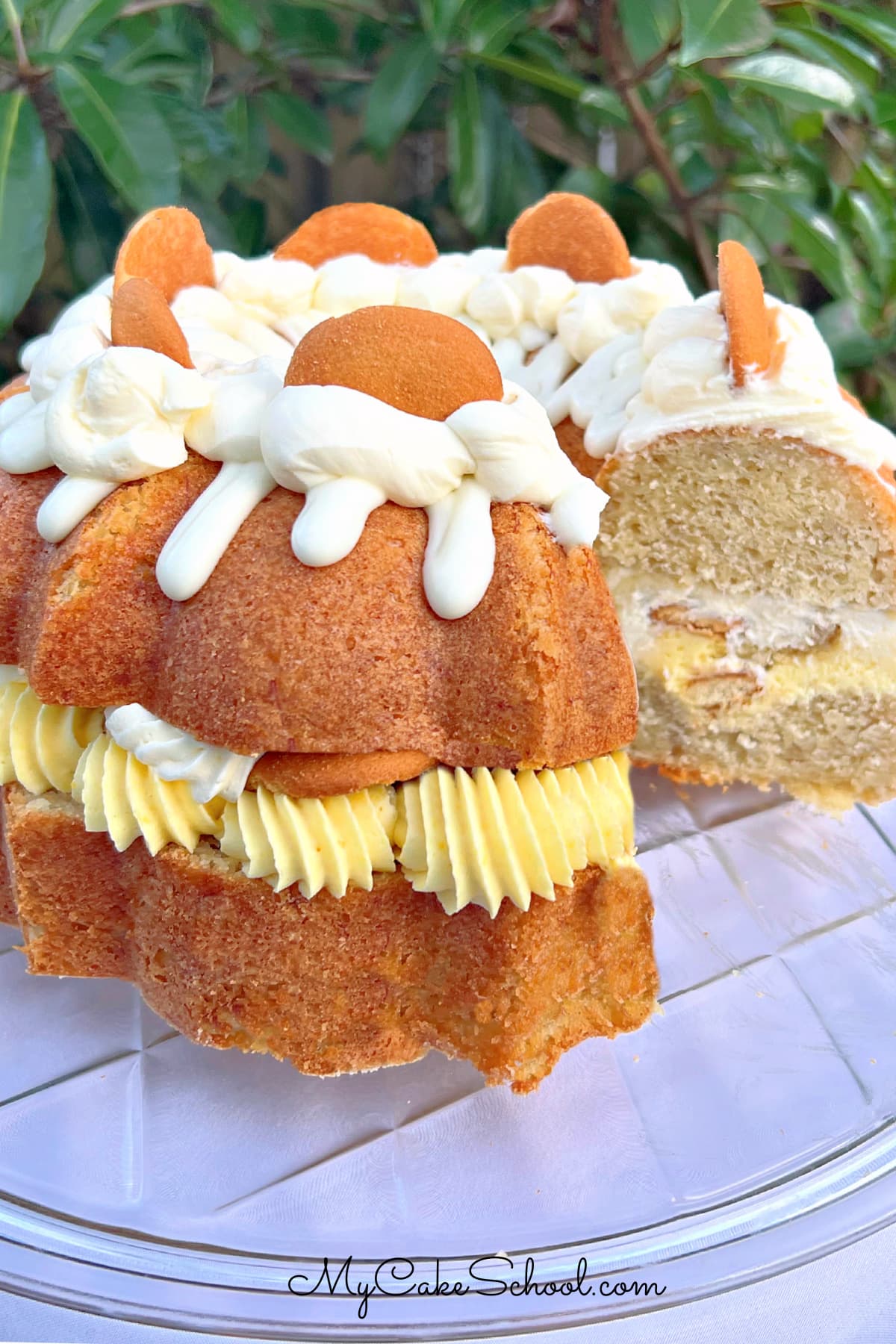 Banana Pudding Bundt Cake, closeup, sliced.