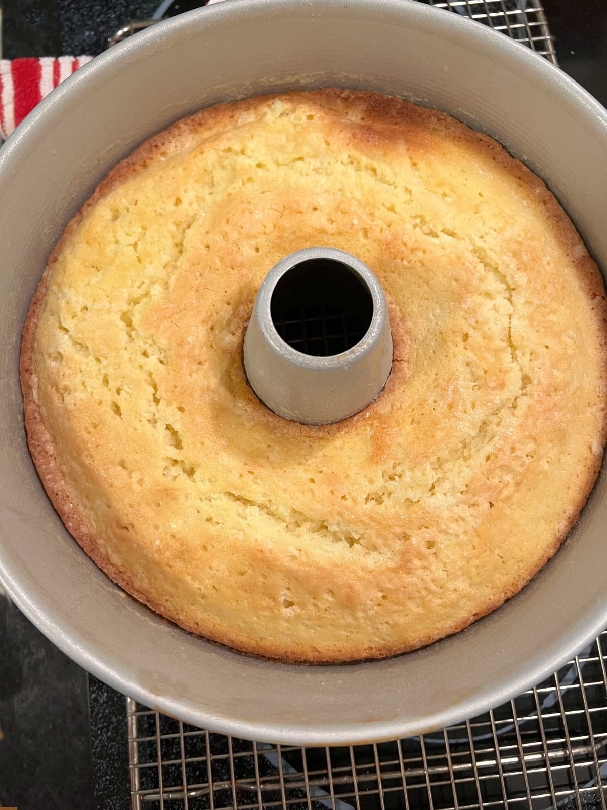Freshly baked Five Flavor Pound Cake.