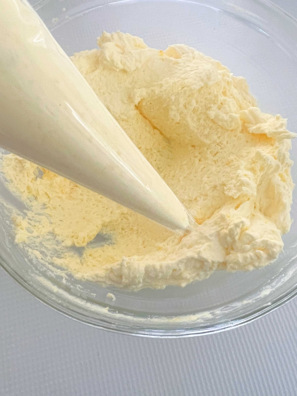 Vanilla Cream Filling in bowl. 