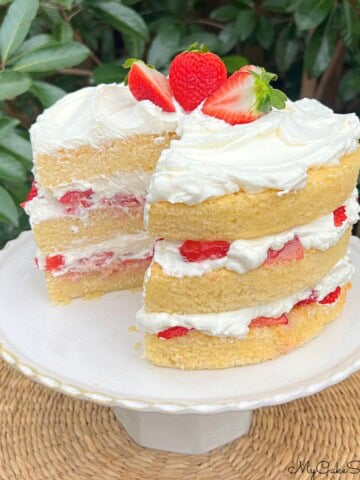 Champagne Cake with Strawberries and Cream.